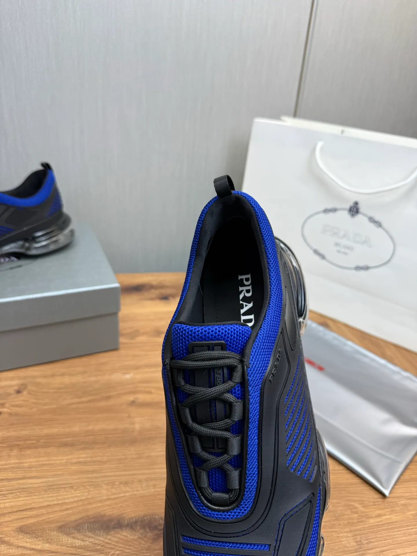 Men's shoes 💰640💰 [PRADA] Men's shoes are popular in the counter, high-quality shipments ✔️Official website synchronization, original fly-woven epoxy fabric + cowhide lining, 1⃣️ to 1⃣️ replica, original air-cushion original bottom, 38-45 (one size larger)